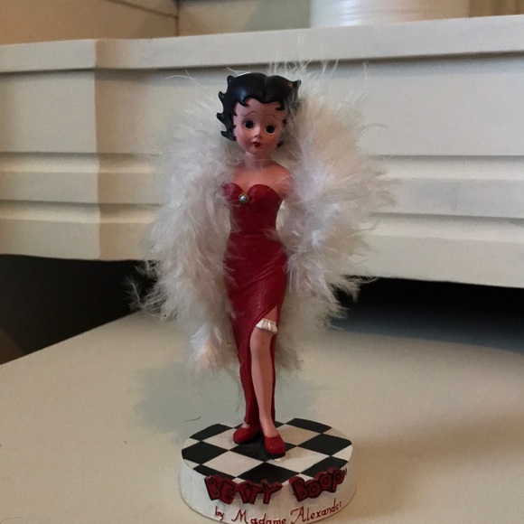 King Features Syndicate Inc. Other - Betty Boop Madame Alexander Figurine